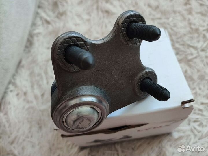 Опора шаровая, передняя правая нижняя