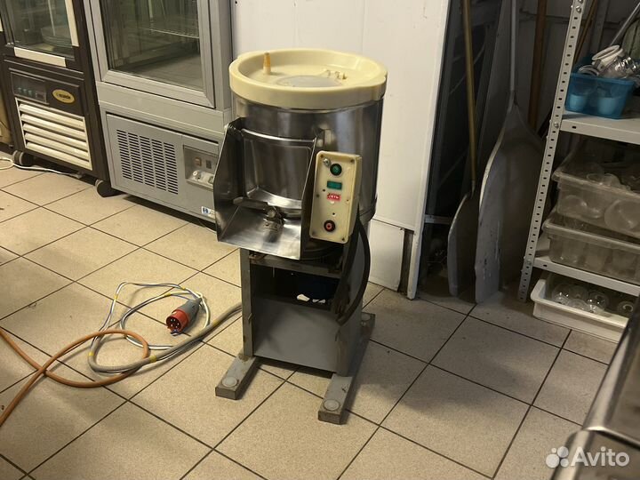 Картофелечистка