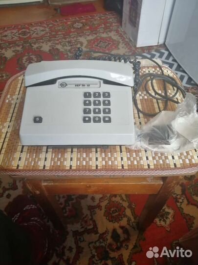 Стационарный телефон ретро СССР