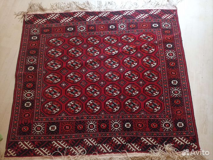 Ковер шерстяной ручной работы