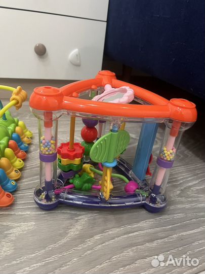 Развивающие игрушки для малышей