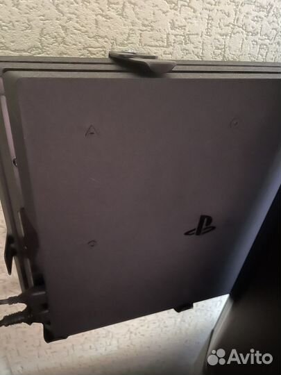 Sony PS4 pro 1tb