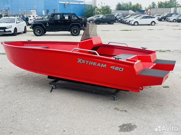 Новая лодка Xstream 400