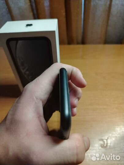 iPhone Xr, 128 ГБ