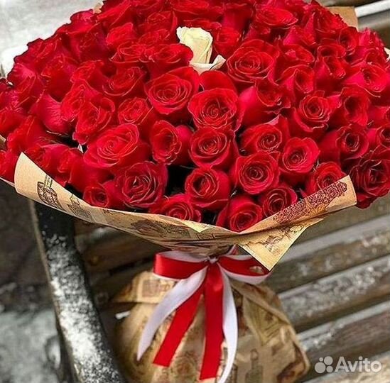 Метровые розы Доставка цветов