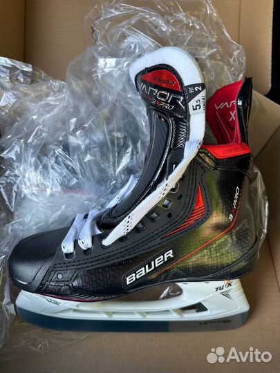 Коньки Bauer vapor 3x PRO, INT, новые