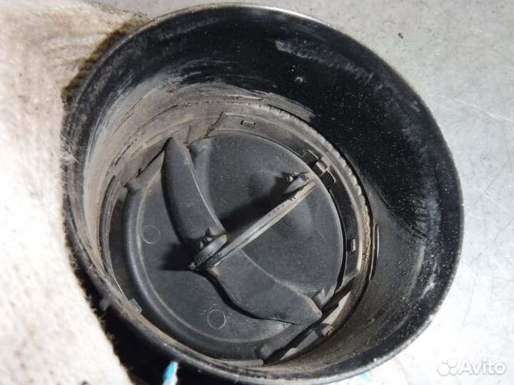 Дефлектор приборной панели передний левый Лада