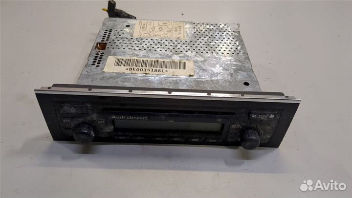 Магнитола Audi A4 (B6), 2003