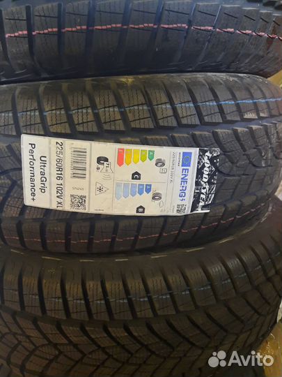 Goodyear UltraGrip Performance+ 225/60 R16 102V
