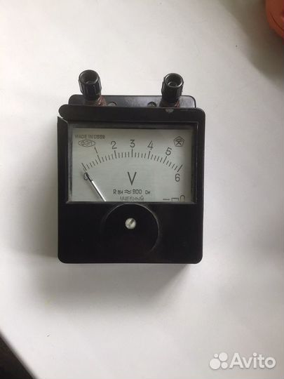 Вольтметр учебный