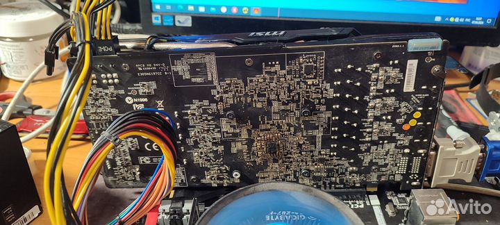 Видеокарта MSI R9 270X