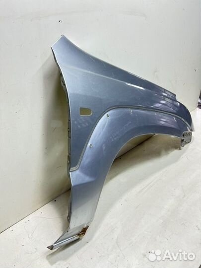 Крыло переднее правое Toyota Land Cruiser Prado