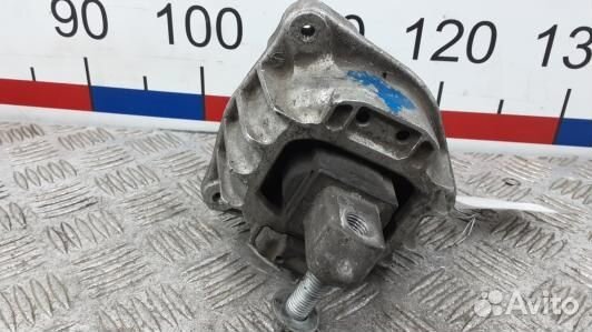 Подушка двигателя бензиновая BMW 7 F01 (1BA13C901)