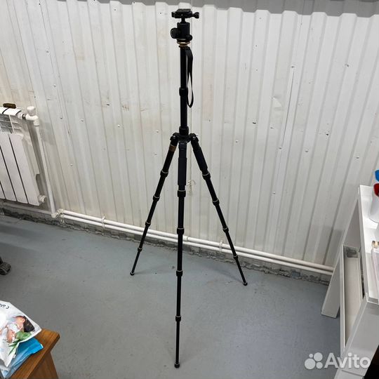 Фотоштатив