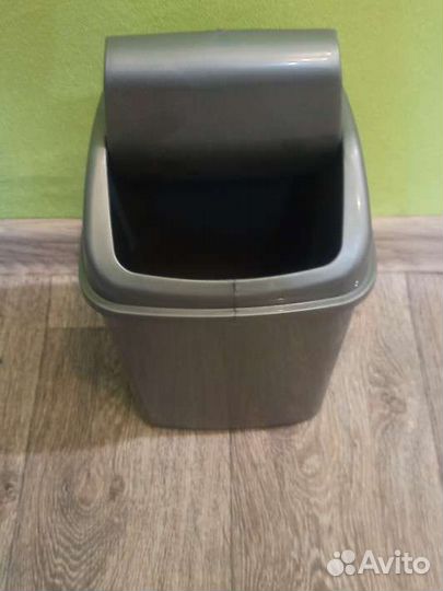 Мусорное ведро