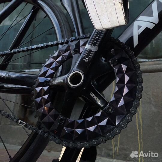 Aventon mataro low 52