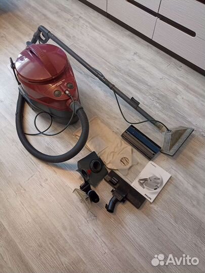 Моющий пылесос philips Triathlon 2000