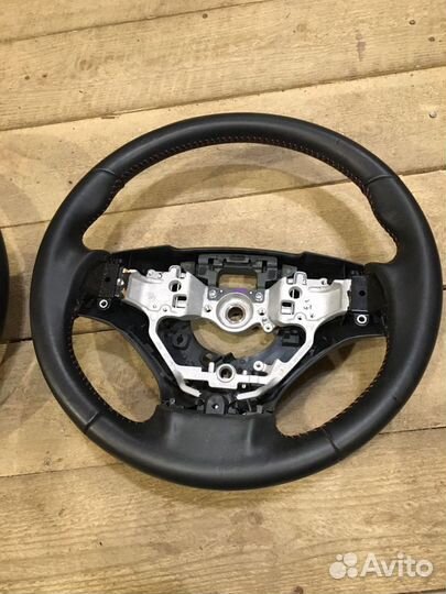 Рулевое колесо Lexus RX 350