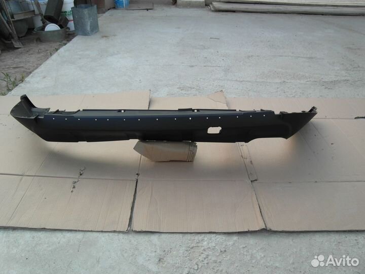 Спойлер заднего бампера Mitsubishi Outlander XL 09