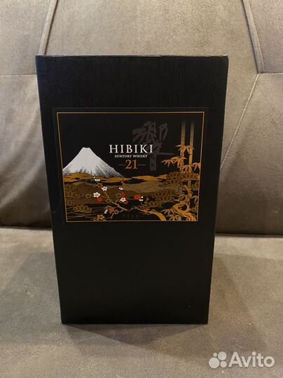 Hibiki 21 бутылка пустая