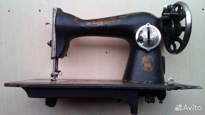 Швейная машинка подольск 2М ножная СССР