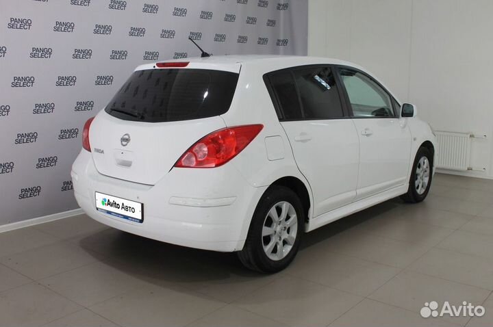 Nissan Tiida 1.6 AT, 2011, 211 024 км