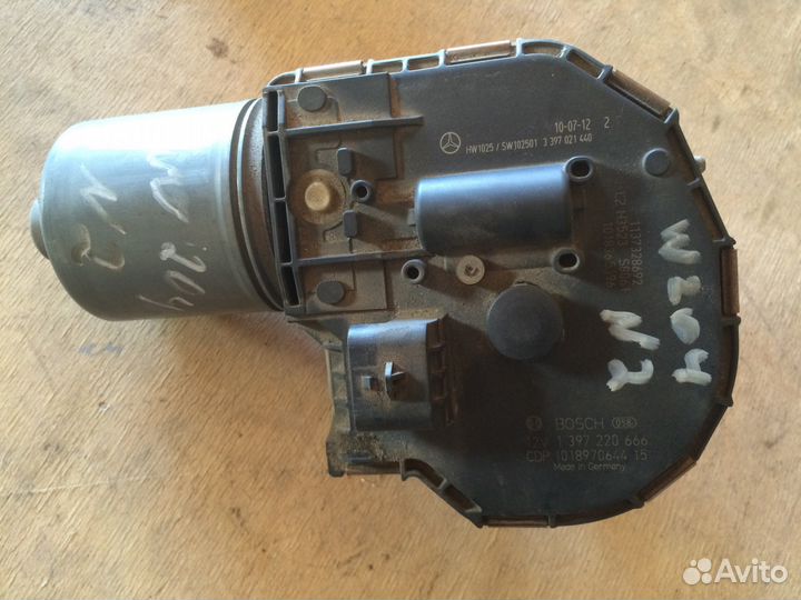 Моторчик стеклоочистителя Mercedes W204