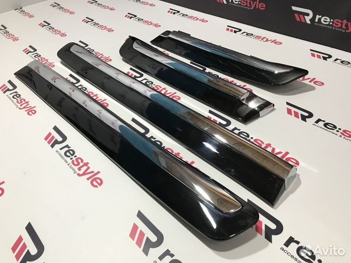 Молдинги дверей Lexus LX570 2012-2015