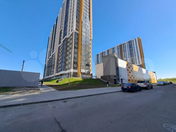 Под торговлю, офис, салон красоты 94 м²