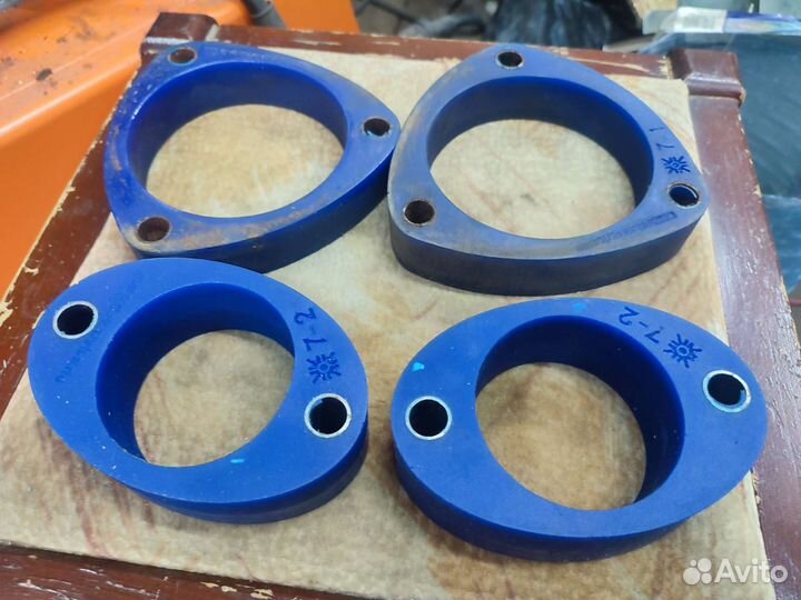 Проставки lancer 9