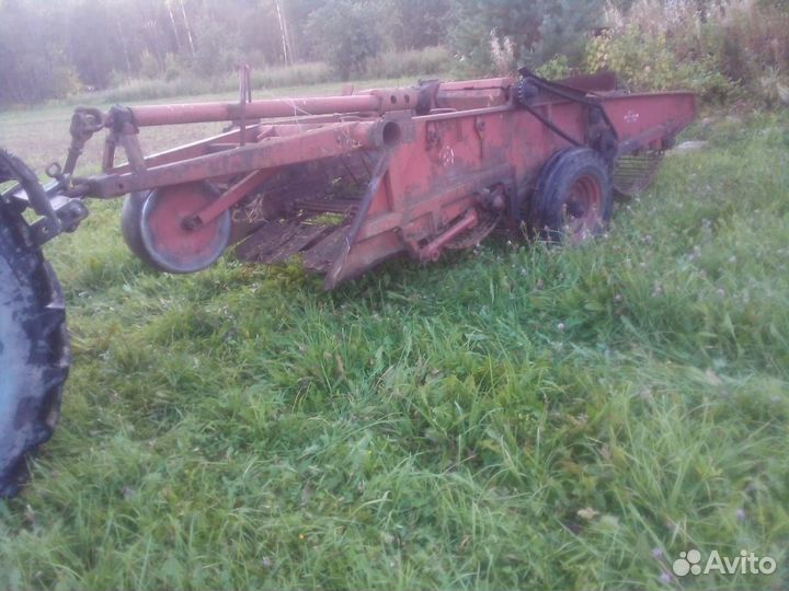 Копатель корнеплодов Лидсельмаш КСТ-1,4А, 1990