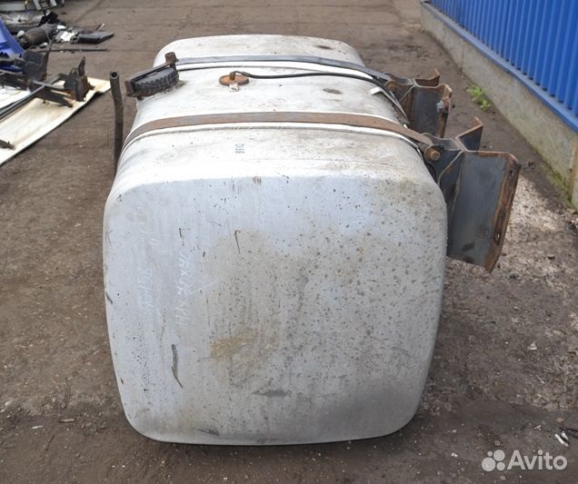 Топливный бак DAF XF105 (01.05)