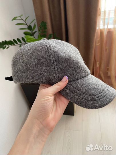 Кепка женская теплая