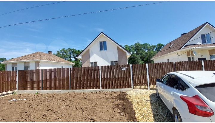 Дом 65 м² на участке 5,5 сот.