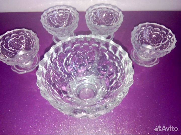 Конфетница и креманки набор