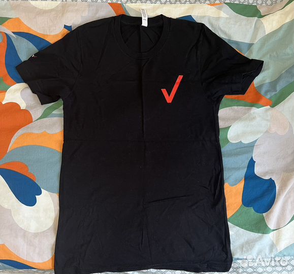 Фуболка чёрная