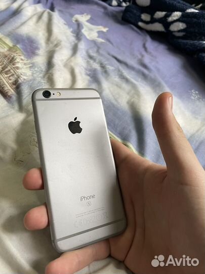iPhone 6S, 64 ГБ