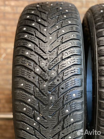 Nokian Tyres Hakkapeliitta 8 205/65 R15