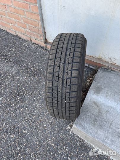 Yokohama Ice Guard IG50 205/60 R16