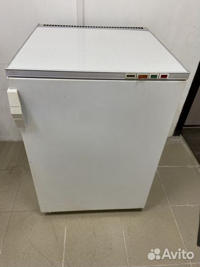 Морозилка Бирюса 14