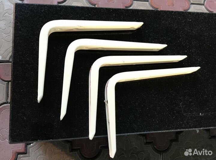 Кронштейны для полок Larvij