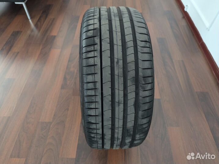 Pirelli P Zero 265/35 R21 101