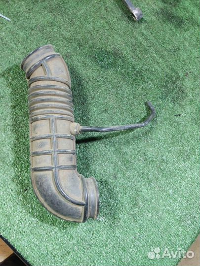 Патрубок воздушного фильтра Lifan Breez