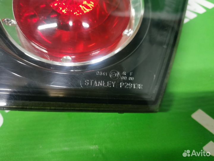 Фонарь задний Mazda 3