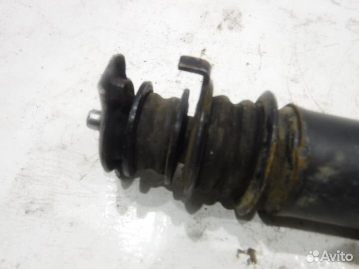 Гидроамортизатор задний 4853060180