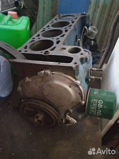 Двигатель в сборе и блоки цилиндров 2106 на Ниву,1