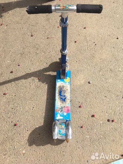 Самокат детский трехколесный