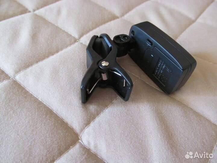 Продам цифровой тюнер для настройки инструментов