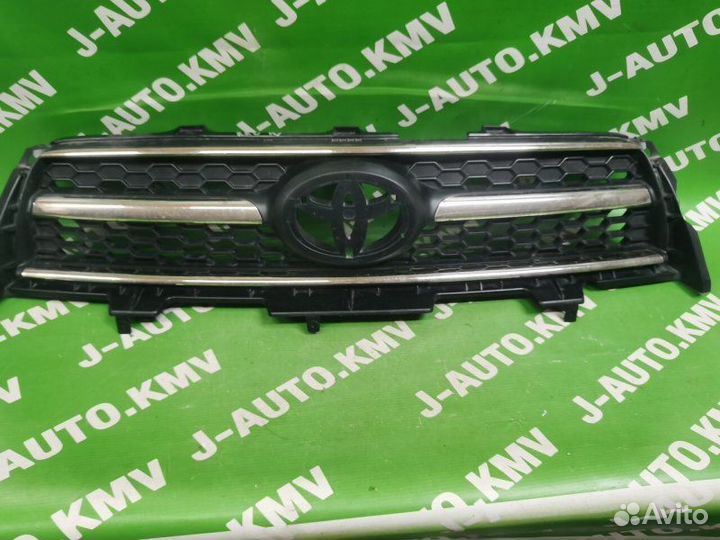Решетка радиатора Toyota Rav4 XA30