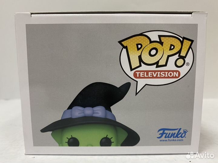 Funko Pop Witch Maggie Amazon exclusive gitd